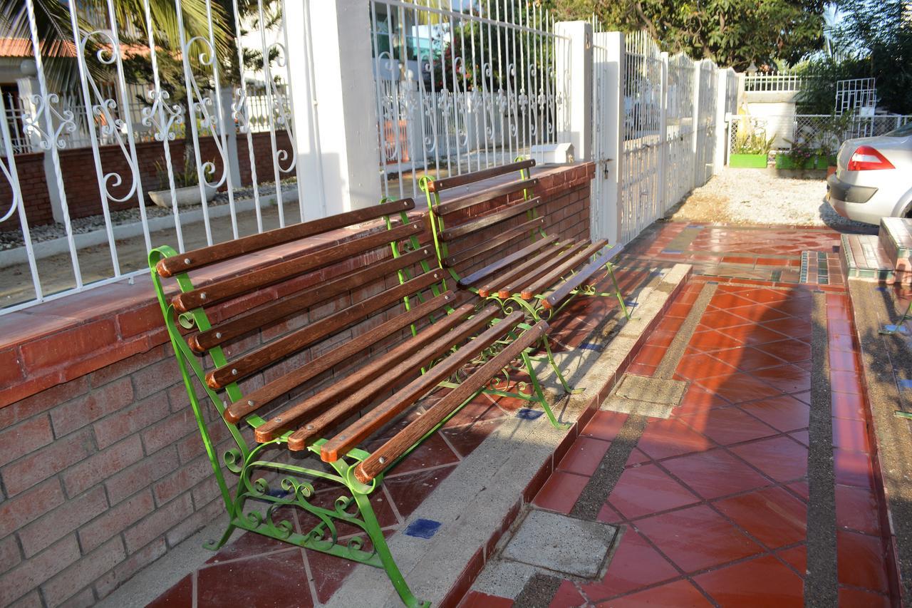 Auberge de jeunesse Casa De Mony à Santa Marta  Extérieur photo